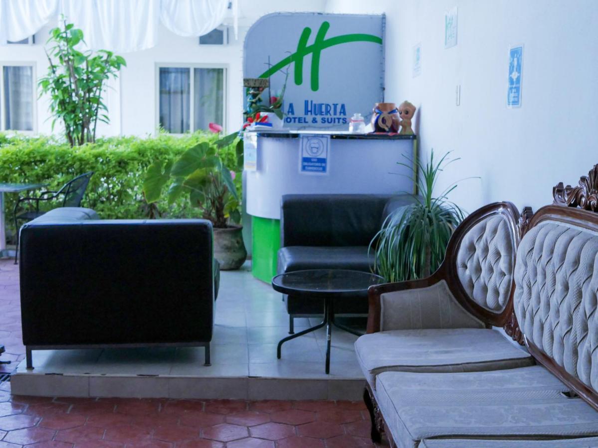 Hotel La Huerta Río Verde Екстериор снимка